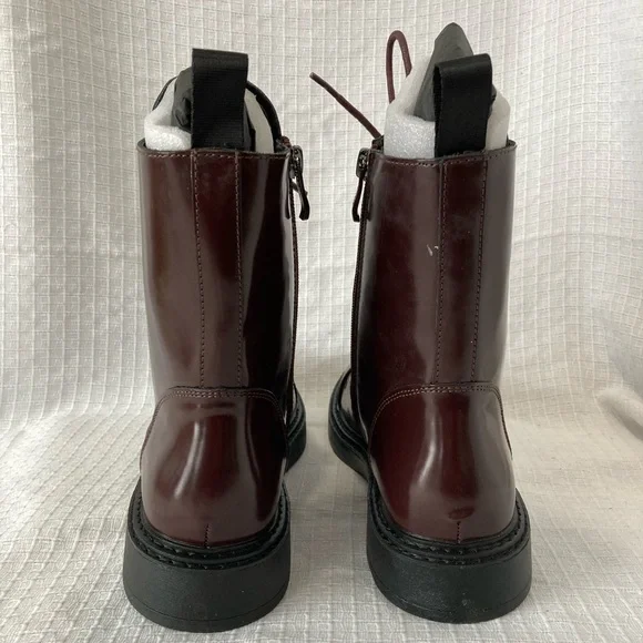 (NIB) Women’s DKNY Malaya Lace-Up Combat Booties - Picture 5 of 7